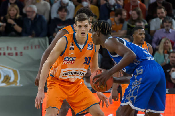 成为本土射 成为本土射