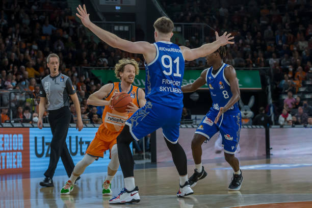 个赛季中 个赛季中