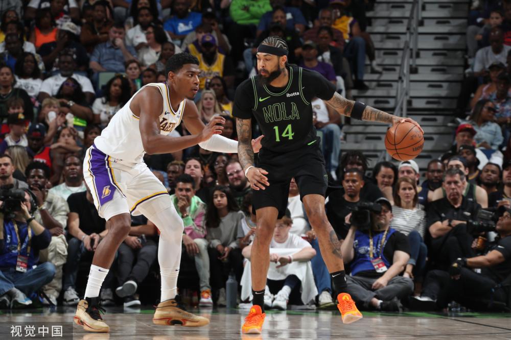 与此同时 与此同时